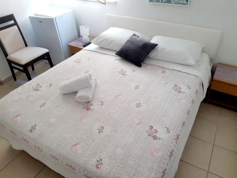 Apartment Luna Tribunj Tribalj 外观 照片