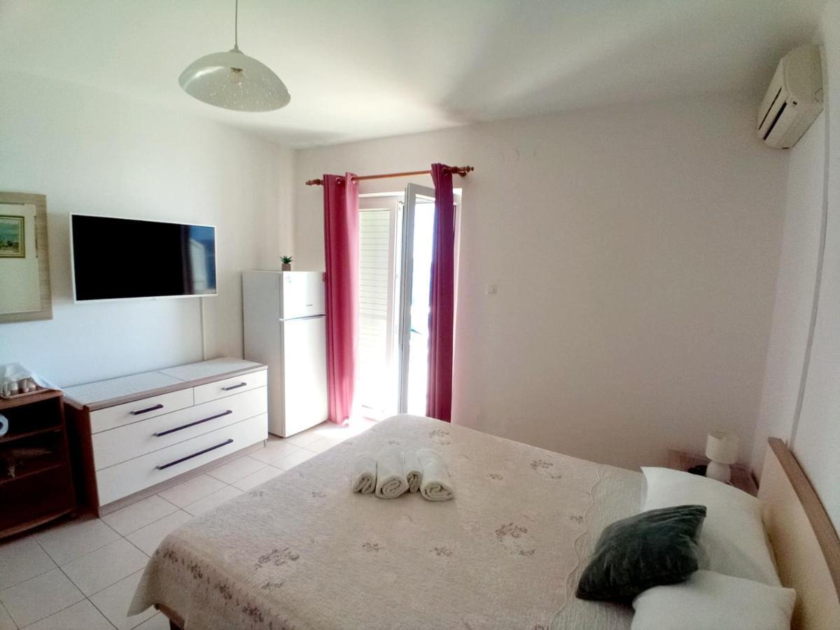 Apartment Luna Tribunj Tribalj 外观 照片